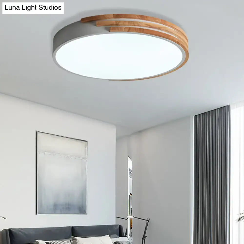 Green Wood Round Ceiling Light