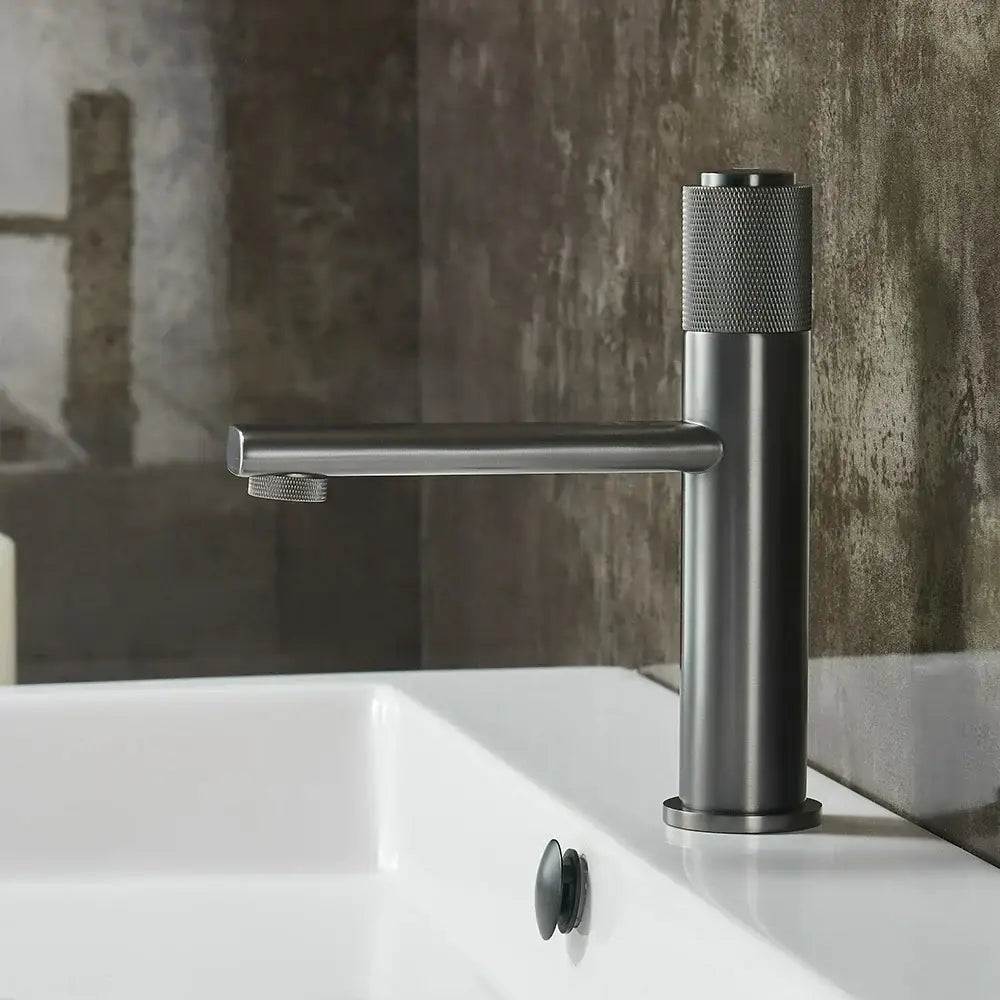 Gold Single Handle Faucet for Bathroom Sinks