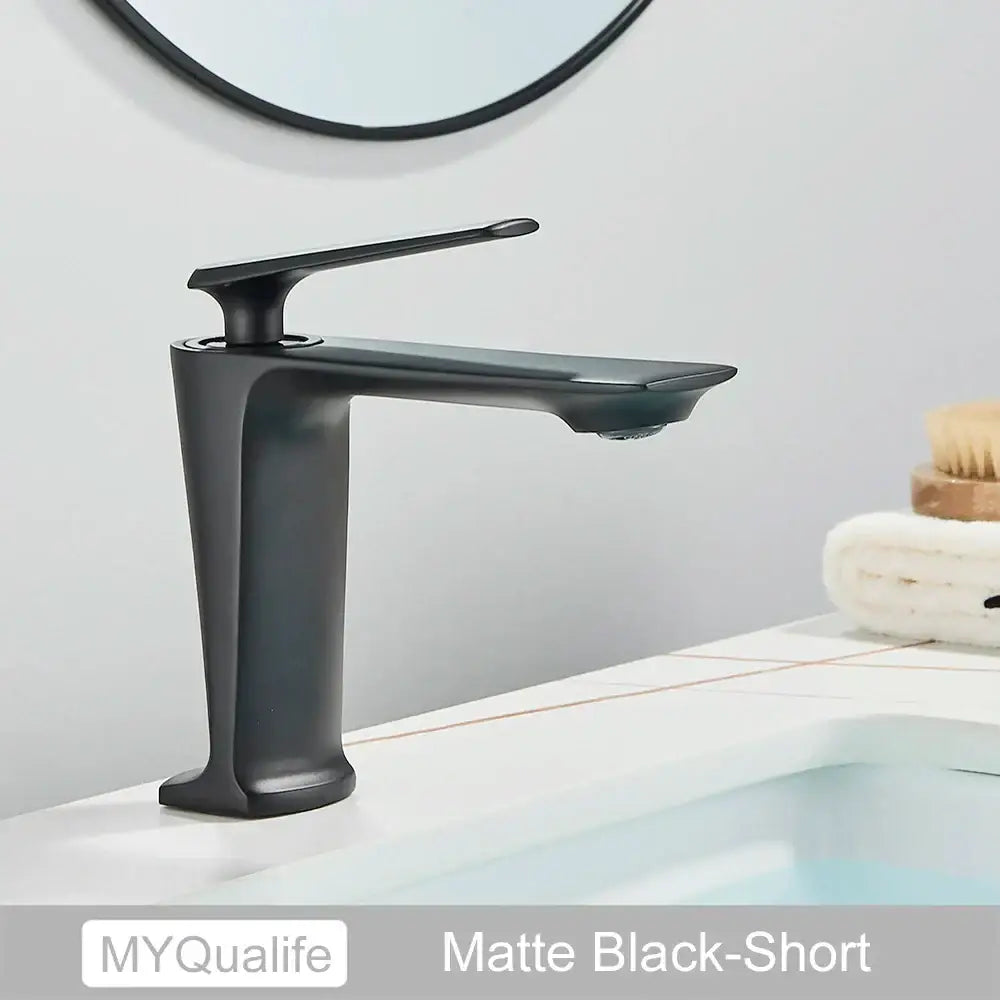 Black Brass Sink Faucet Single-Handle Deck-Mounted