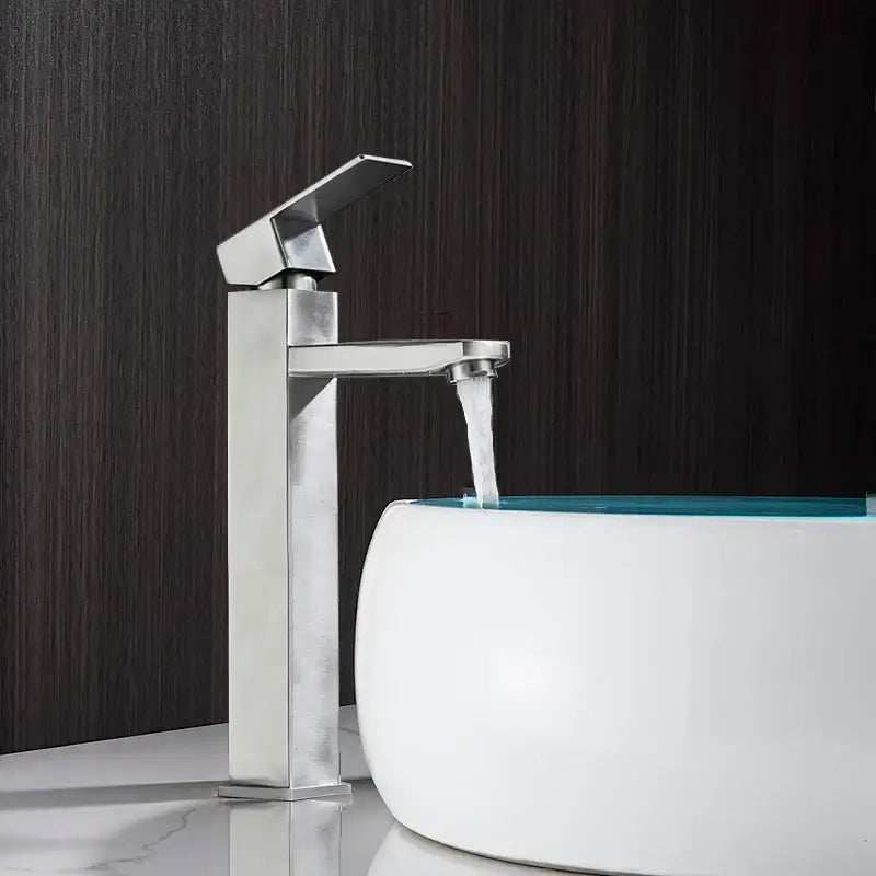 Black Rectangular Basin Faucet