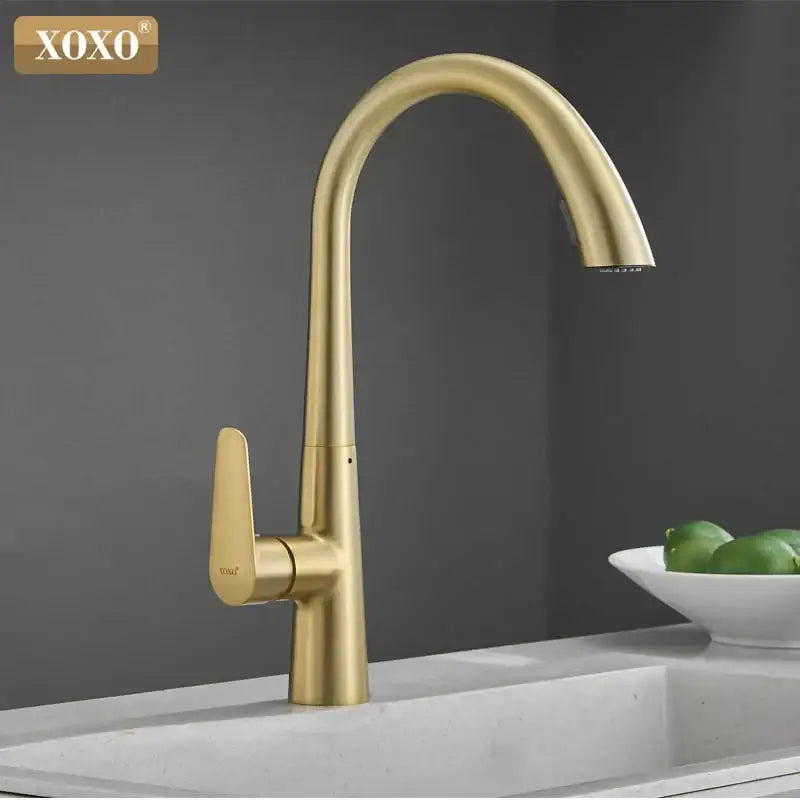 Black Pull-Out Kitchen Faucet