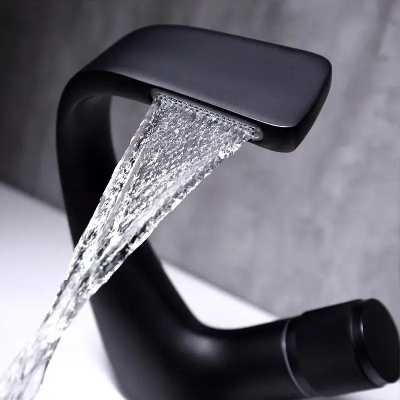 Chrome Single Handle Faucet for Kitchen or Bath