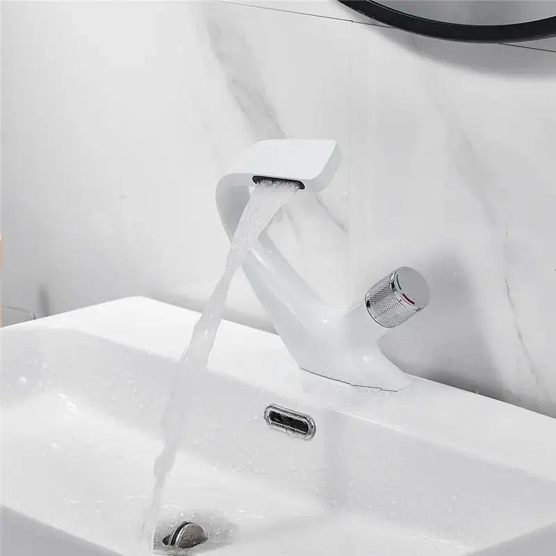 Chrome Single Handle Faucet for Kitchen or Bath