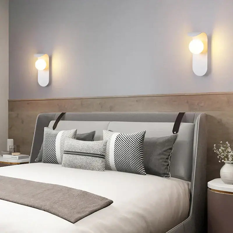 Black Gold Frosted Wall Lamp