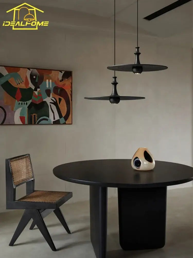 Black Solid Wood Pendant Light 3-Head