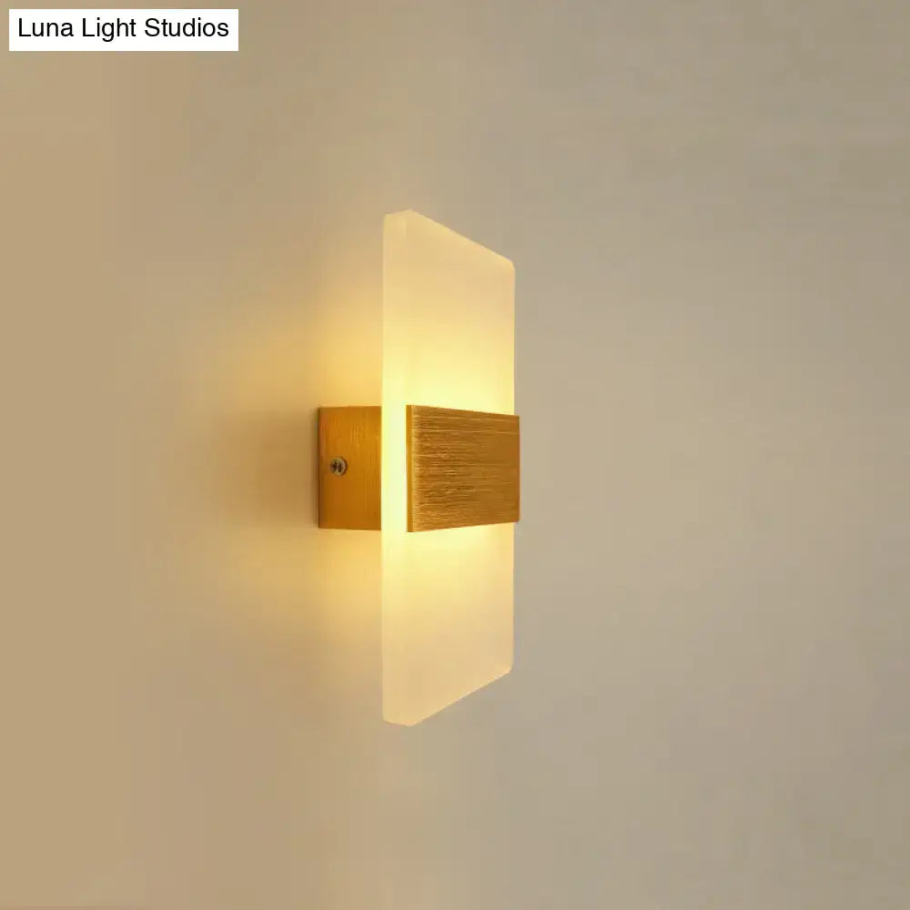 Metal Oval LED Sconce