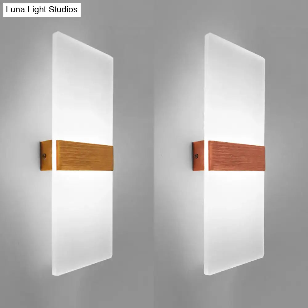 Metal Oval LED Sconce