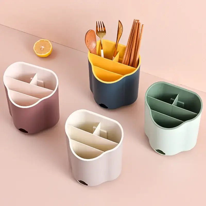 Wavy Plastic Cutlery Holder