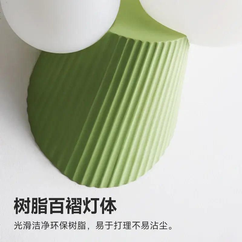Green Resin Wall Lamp