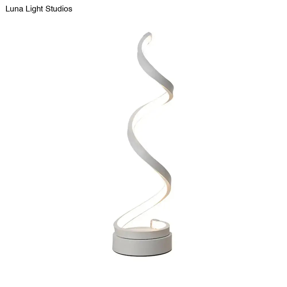 Black Gold LED Table Lamp