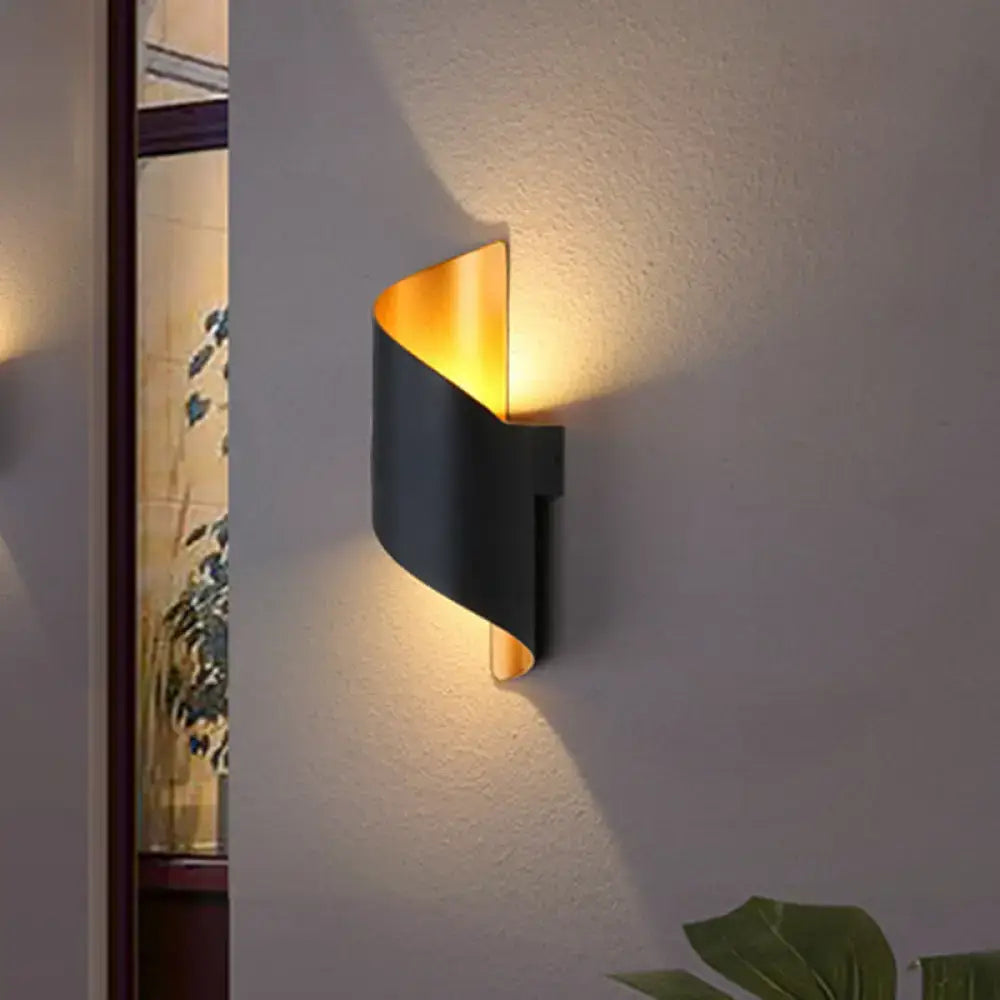 White Gold Spiral Sconce