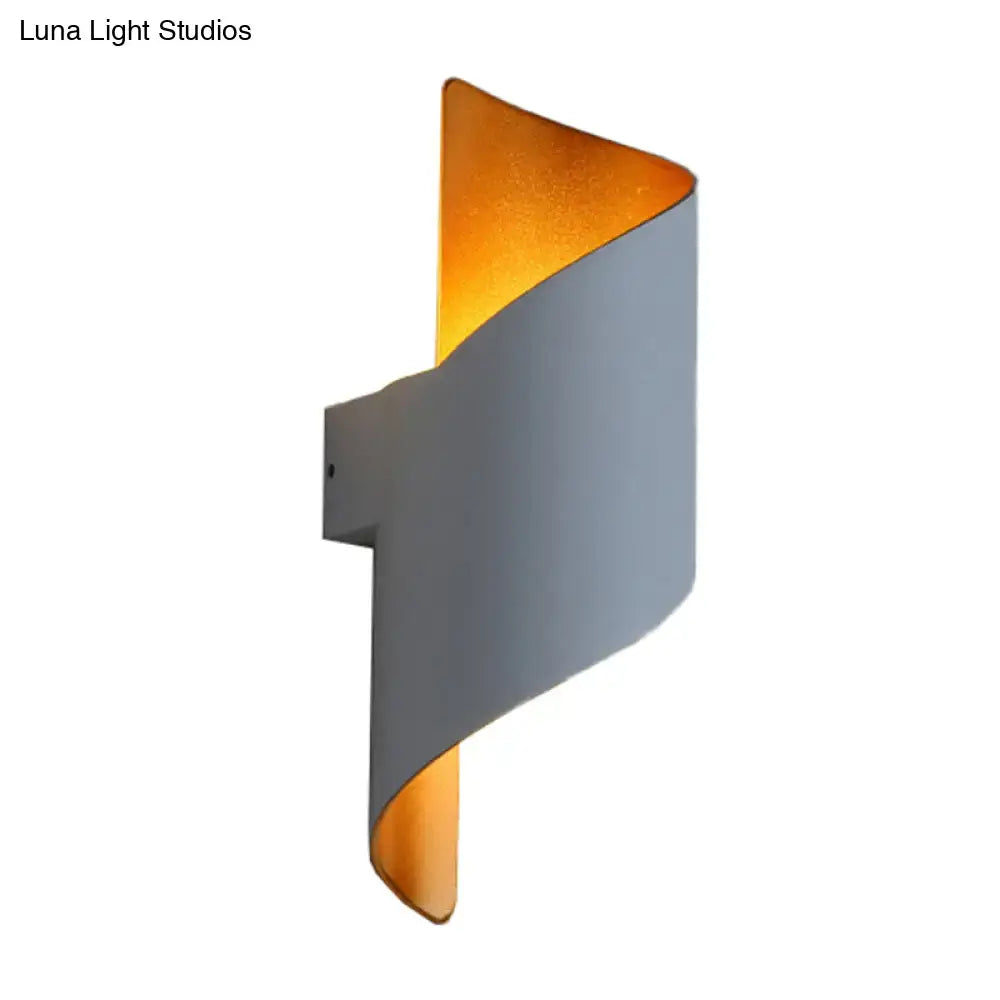 White Gold Spiral Sconce