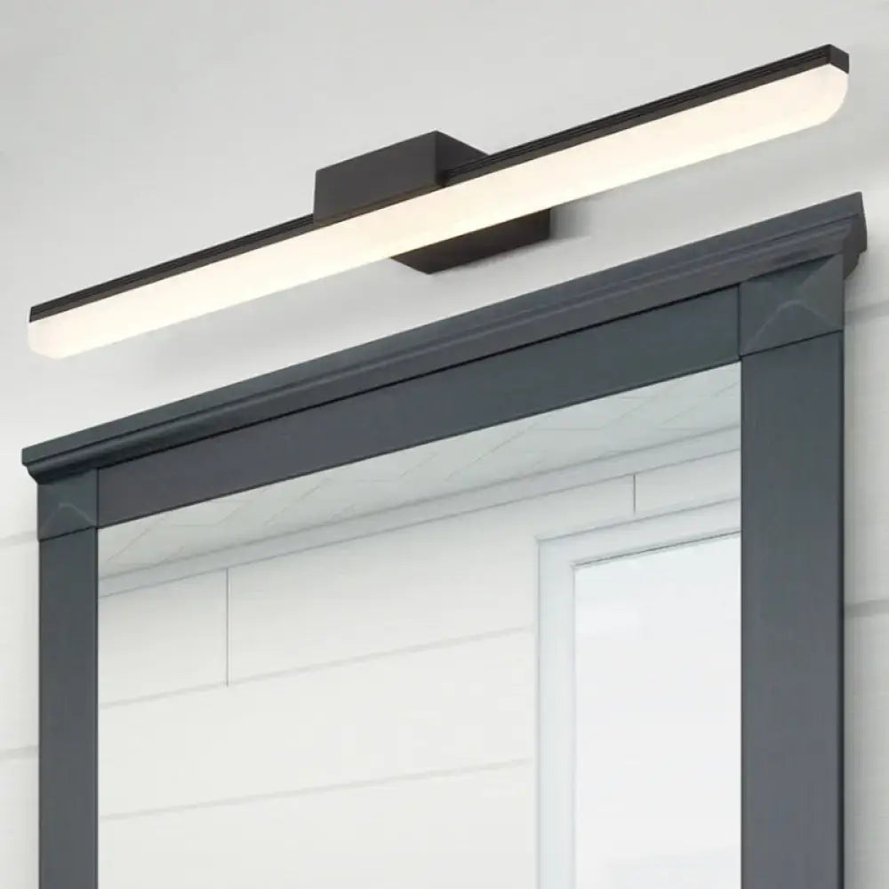 Black White Linear Sconce
