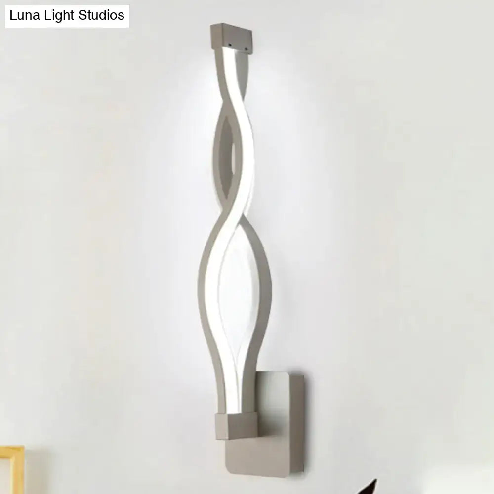 Black Acrylic Intertwined LED Wall Sconce