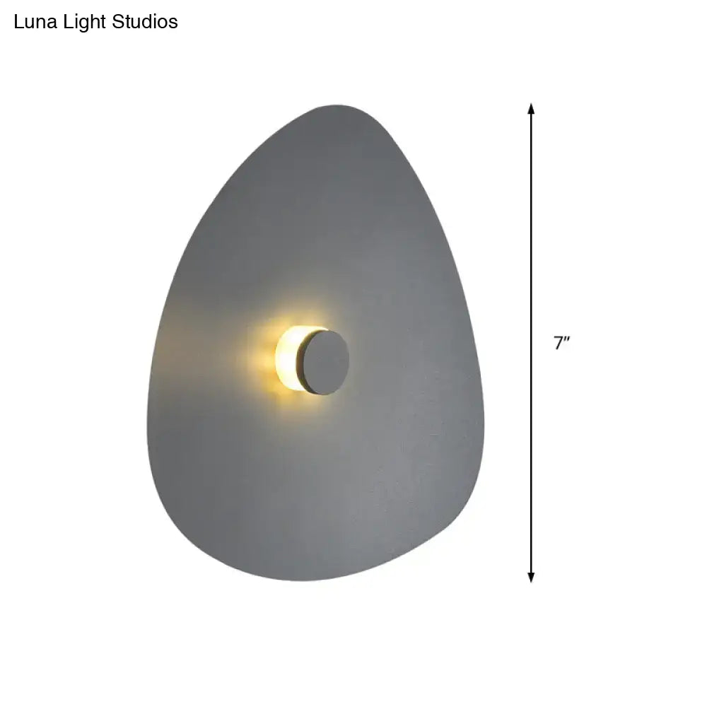 White Flaky Acrylic Sconce Glossy Three-Size