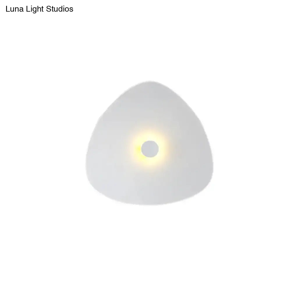 White Flaky Acrylic Sconce Glossy Three-Size