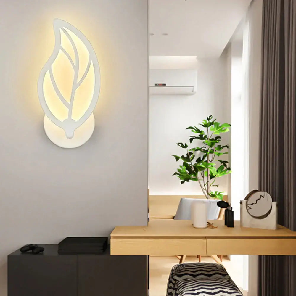 White Acrylic Wall Sconce for Corridor Lighting