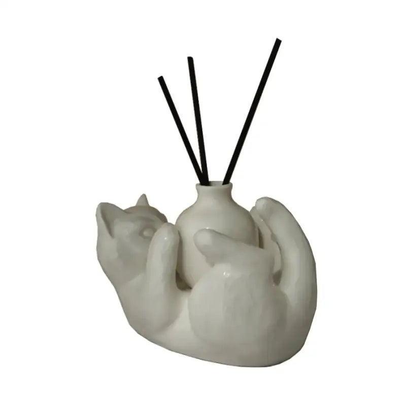 White Ceramic Cat Vase Aromatherapy Base
