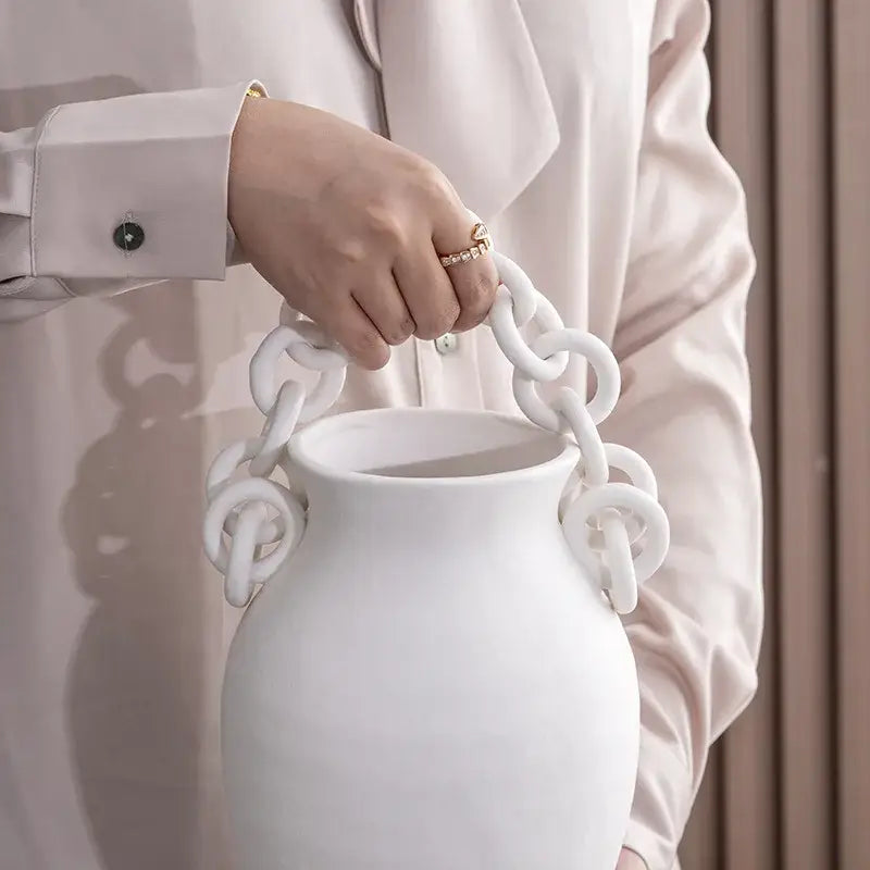 White Geometric Chain Vase