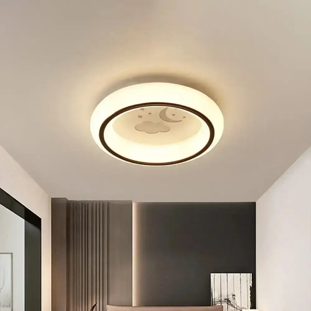 White Balloon Ceiling Light