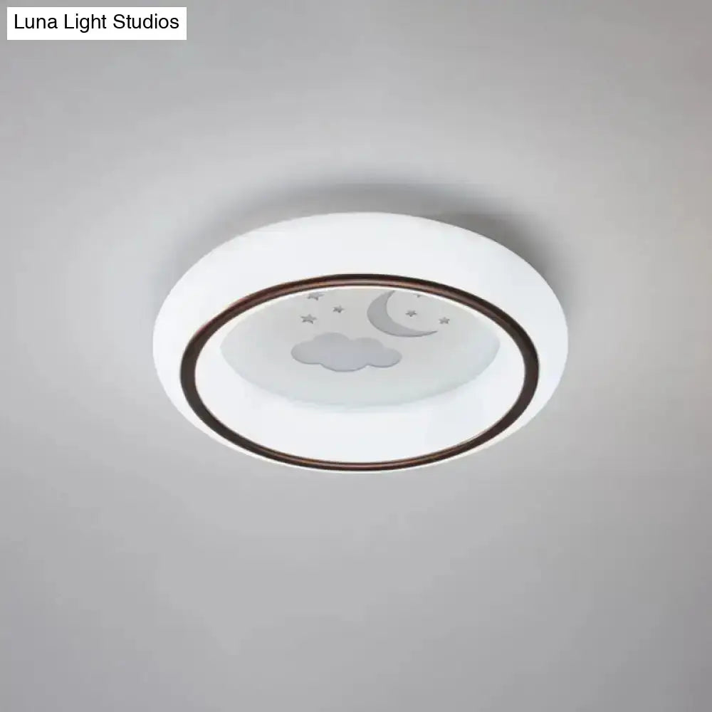 White Balloon Ceiling Light