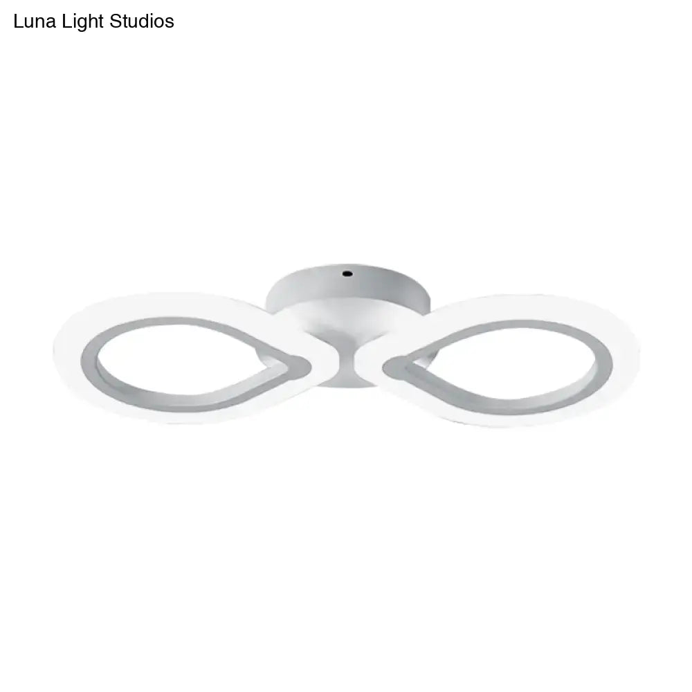 White Interlocking Ring Wall Light