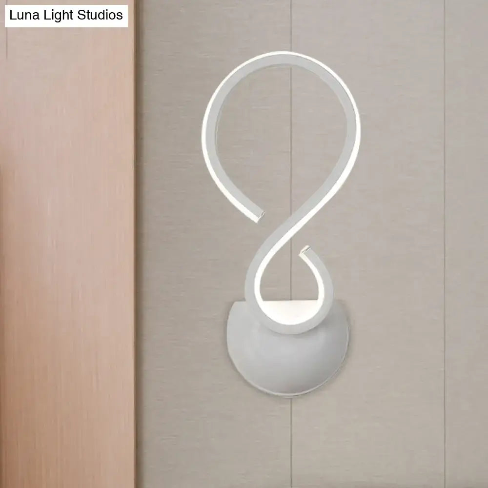 White Twist Wall Lamp