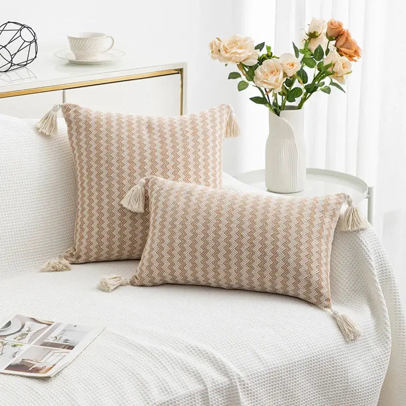 Zigzag Woven Cushion Cover