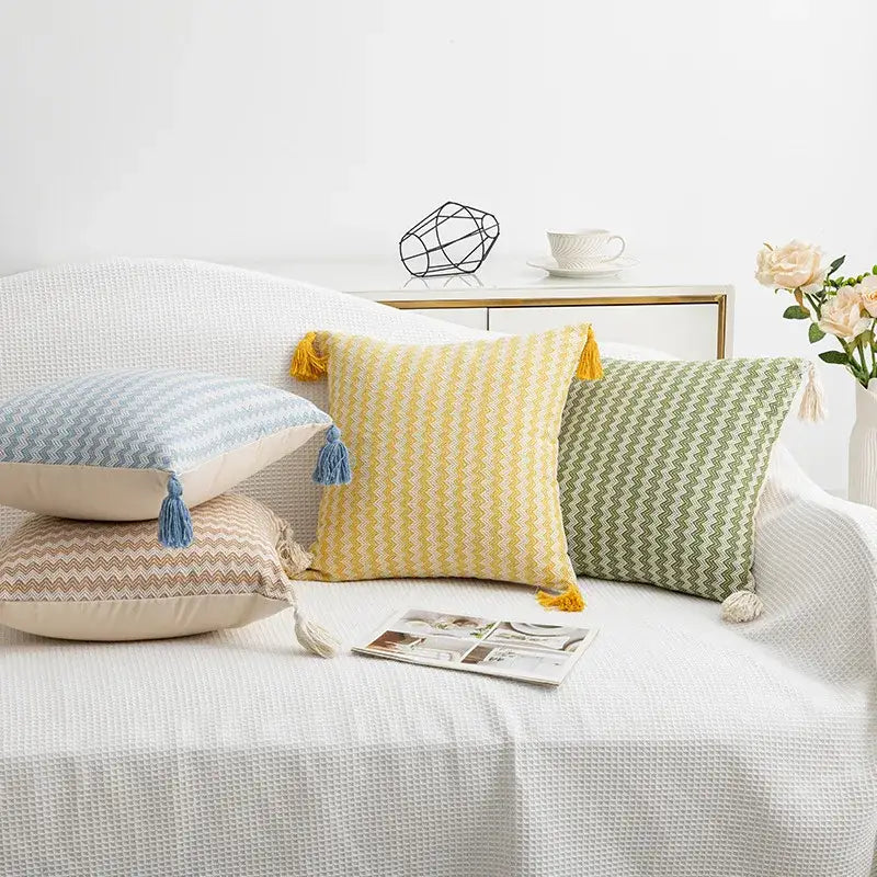 Zigzag Woven Cushion Cover
