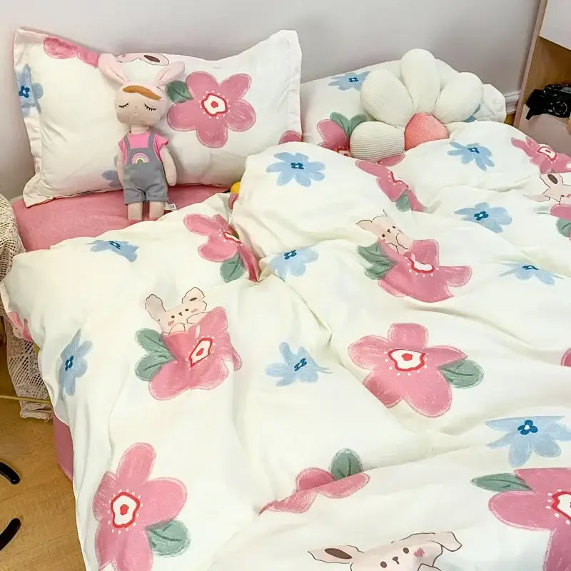 Navy Daisy Bedding Set