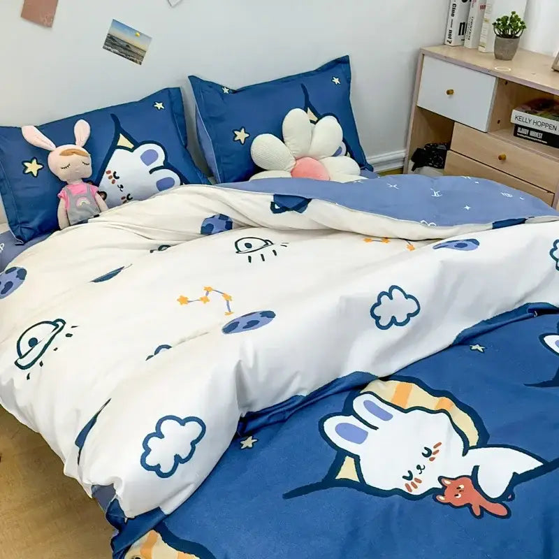 Navy Daisy Bedding Set