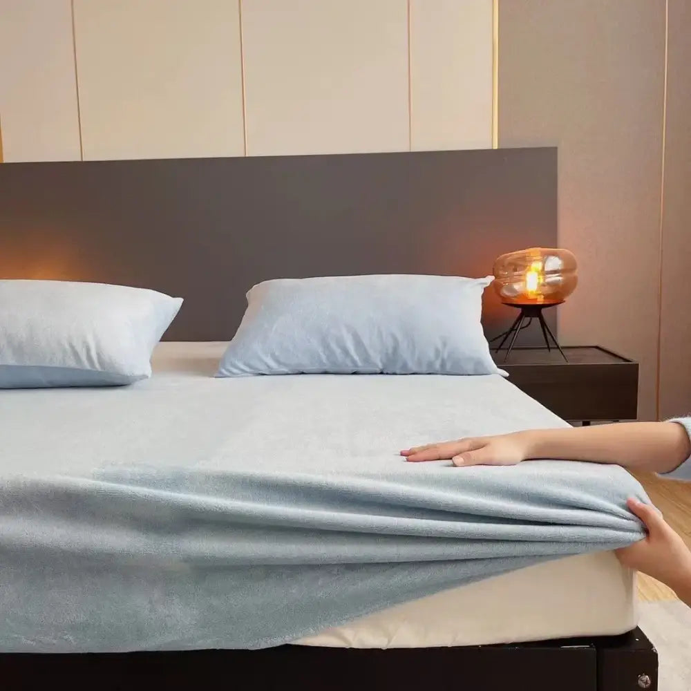 Flannel Plush Bed Sheet Set
