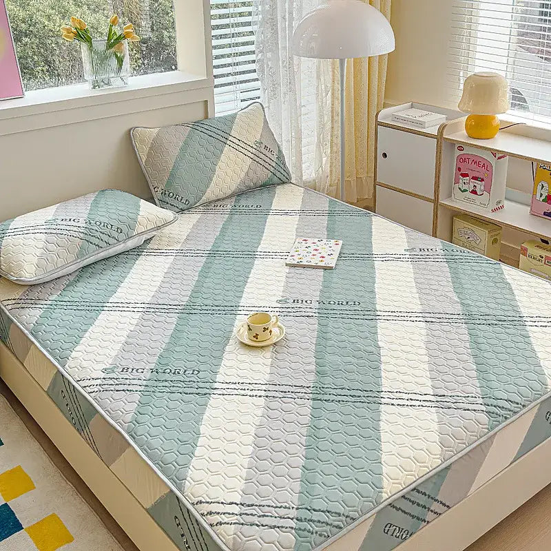 Latex Quilted Fitted Sheet