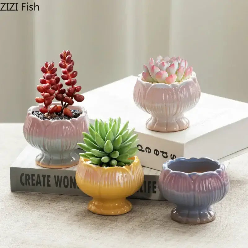 Gradient Lotus Ceramic Pot