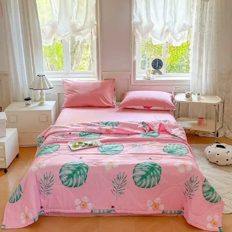 Pink Cartoon Bear Quilt