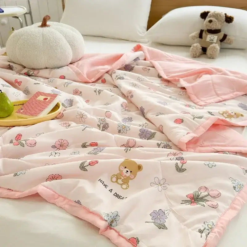 Pink Cartoon Bear Quilt