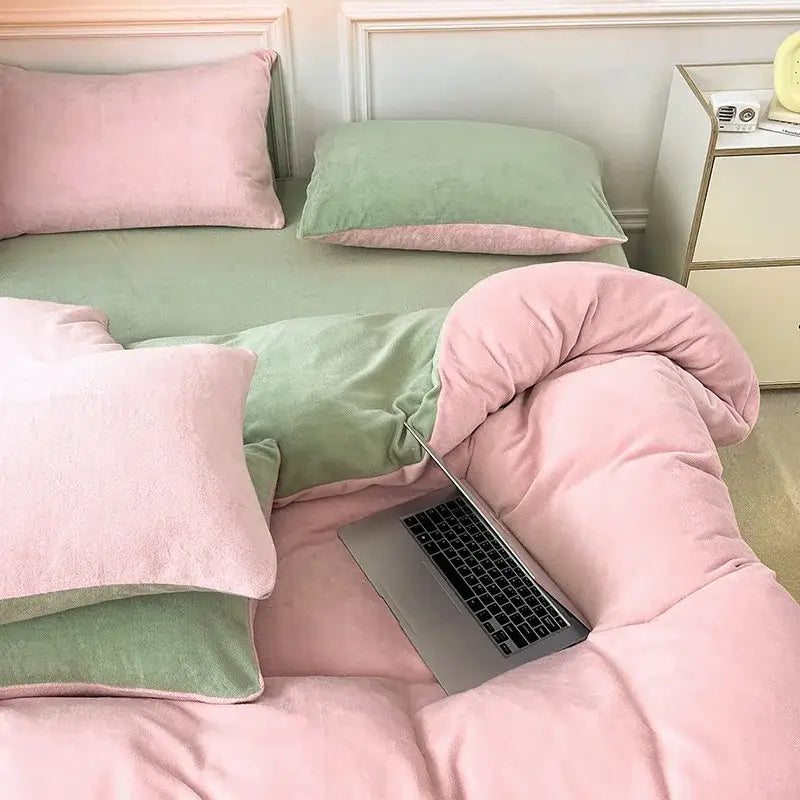 Milk Velvet Bedding Set