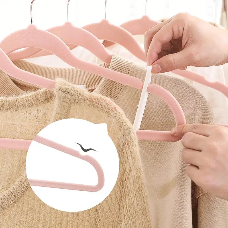 Pink Velvet Trousers Hanger