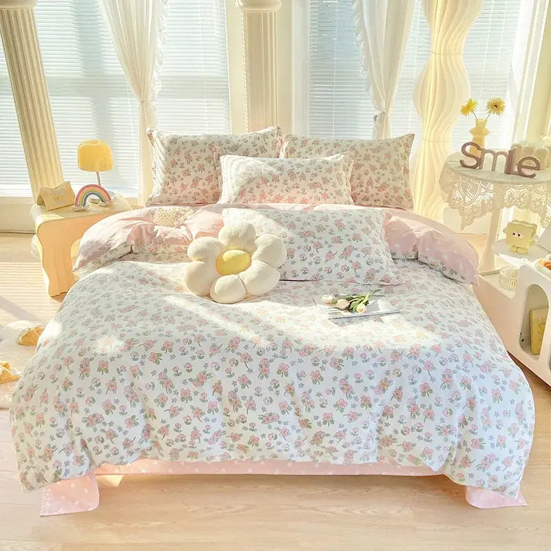 Floral Cotton Bedding Set with Satin Finish