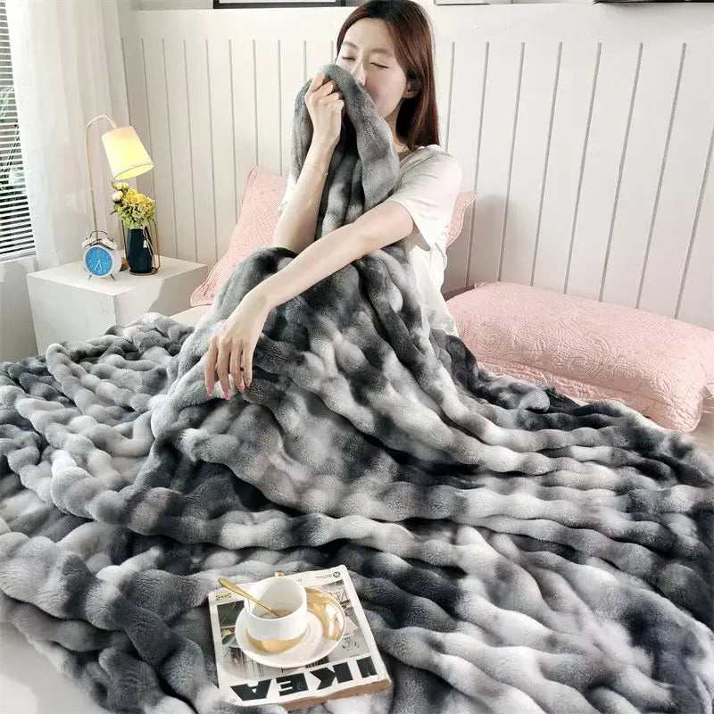 Gray Fleece Throw Blanket