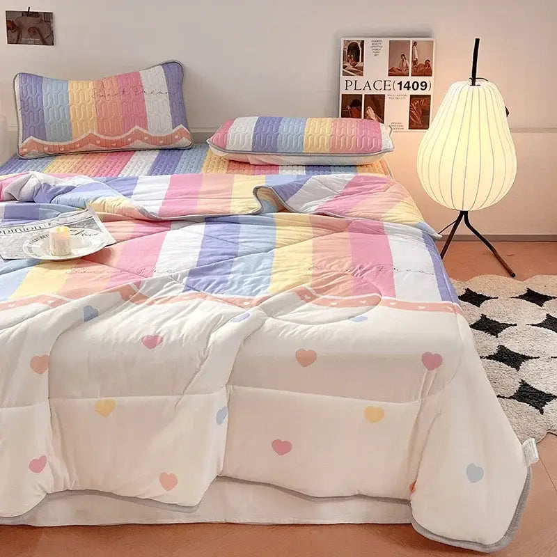Red White Comforter Set