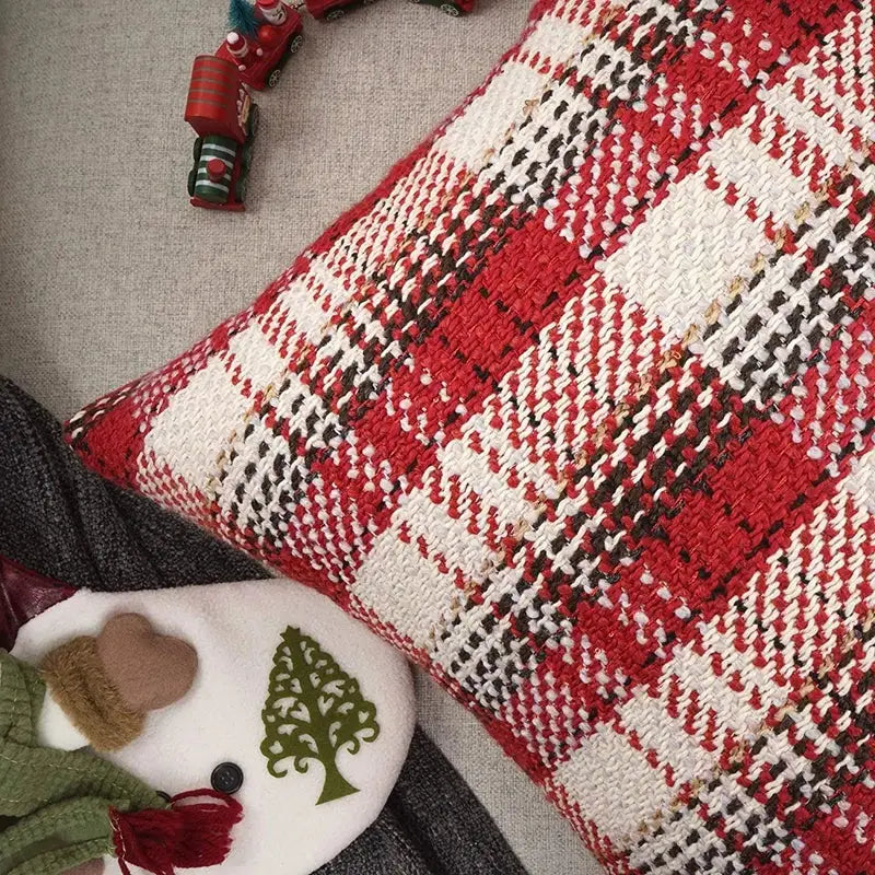 Cream Plaid Cushion Cover