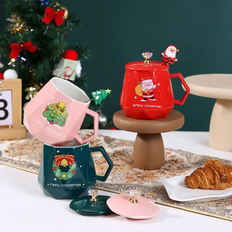 Red Santa Ceramic Mug Set