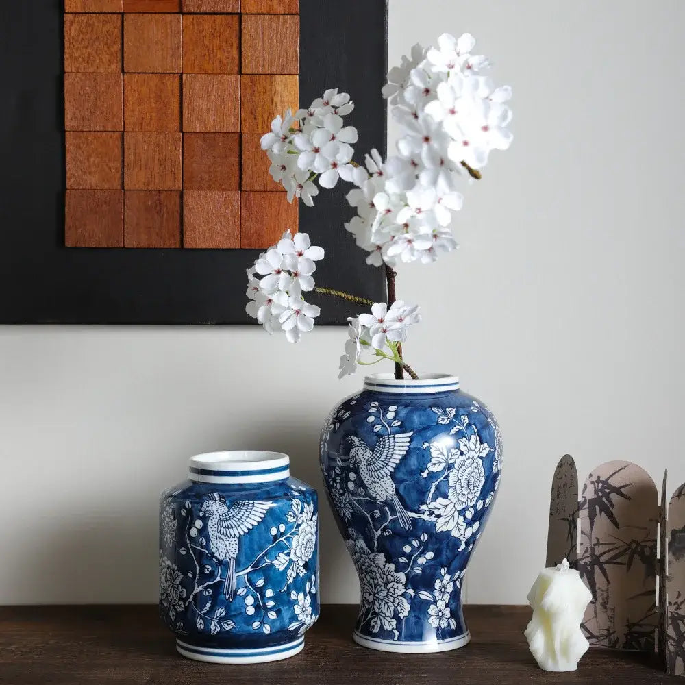 Blue Porcelain Retro Floral Vase