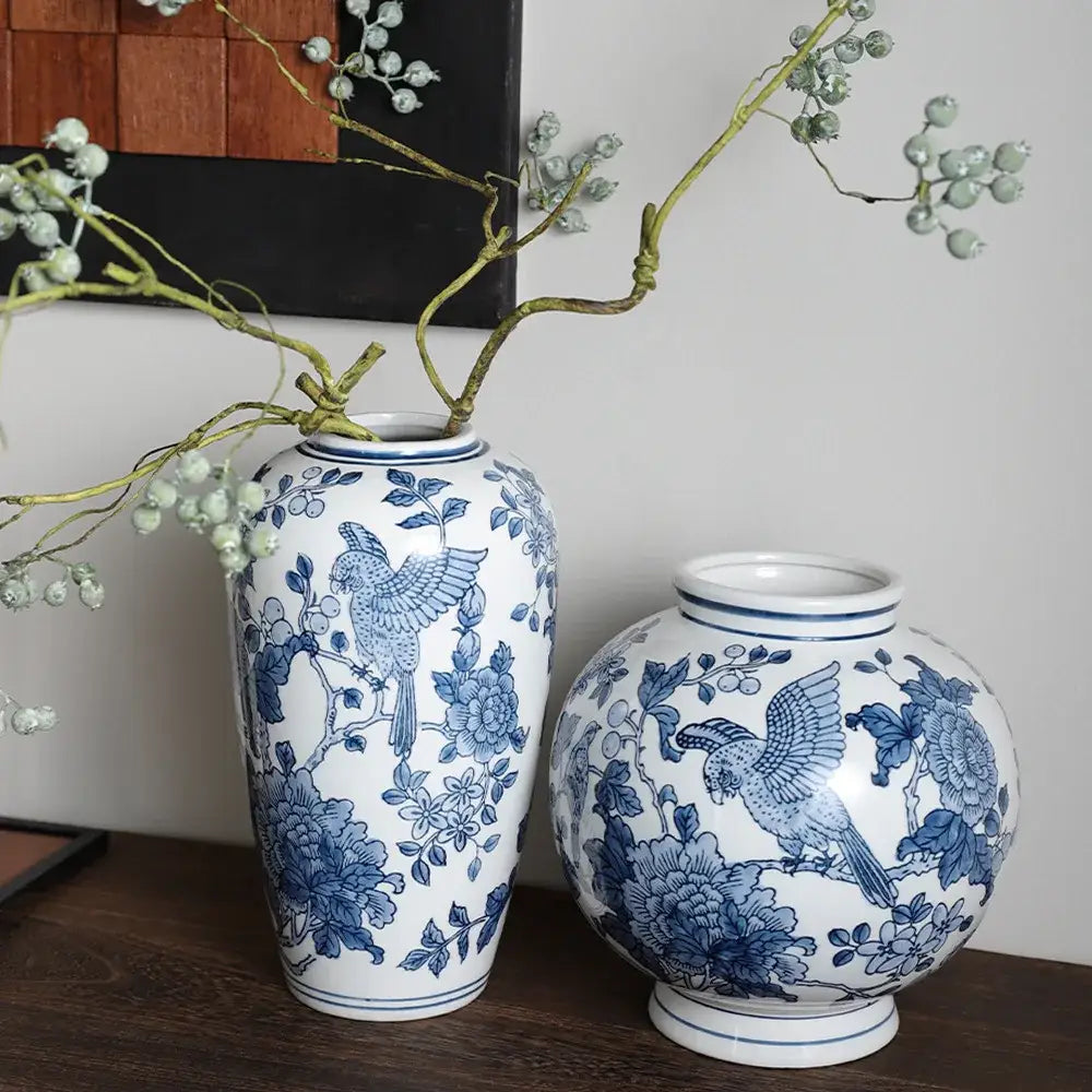 Blue Porcelain Retro Floral Vase