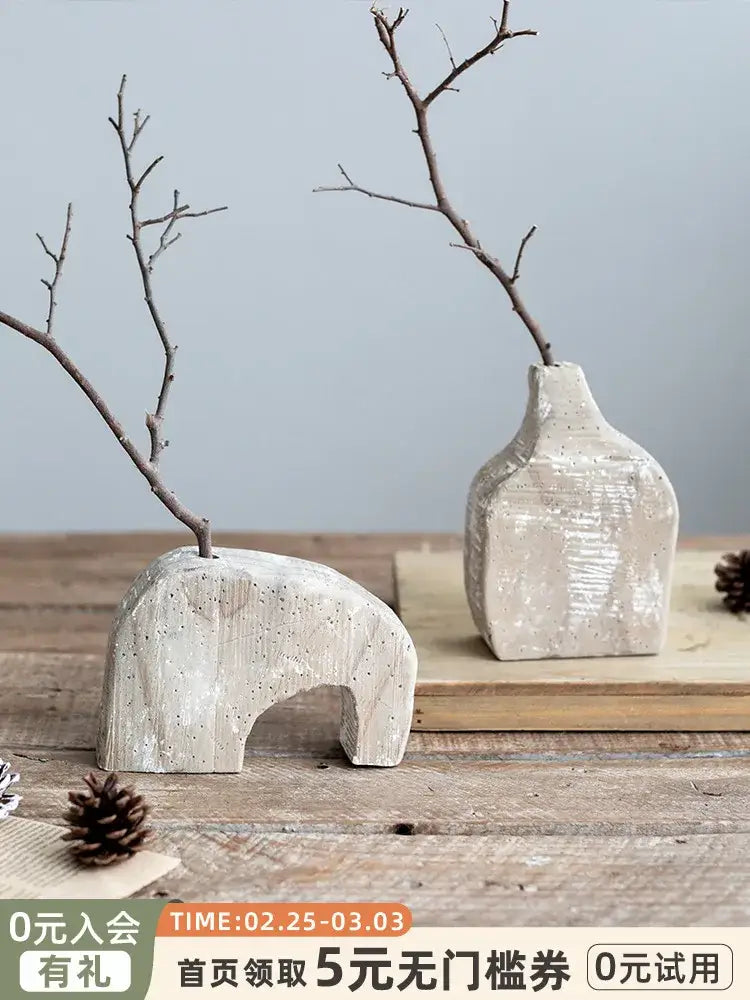 Gray Rattan Hydroponic Vase