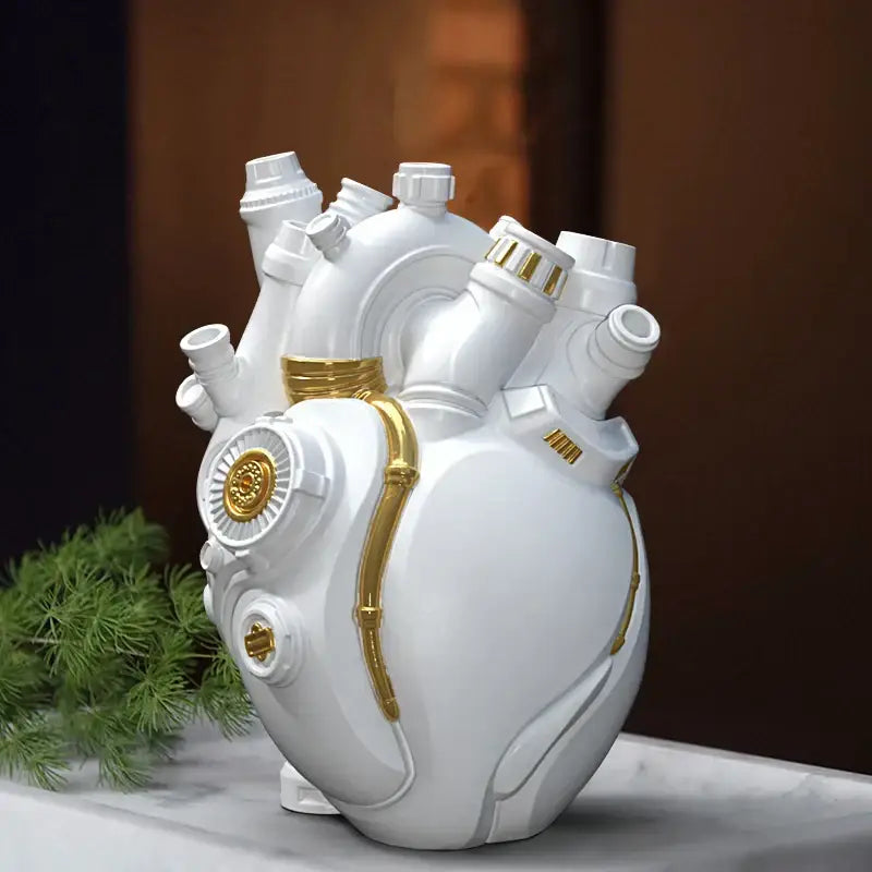 White Gold Heart Vase