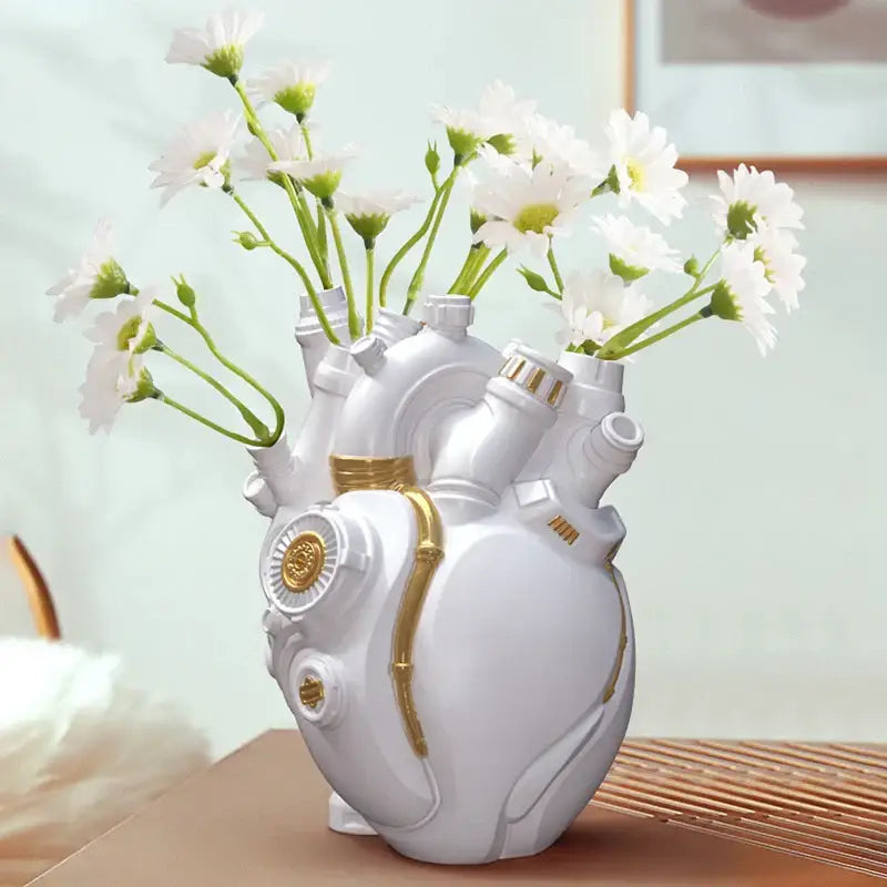 White Gold Heart Vase