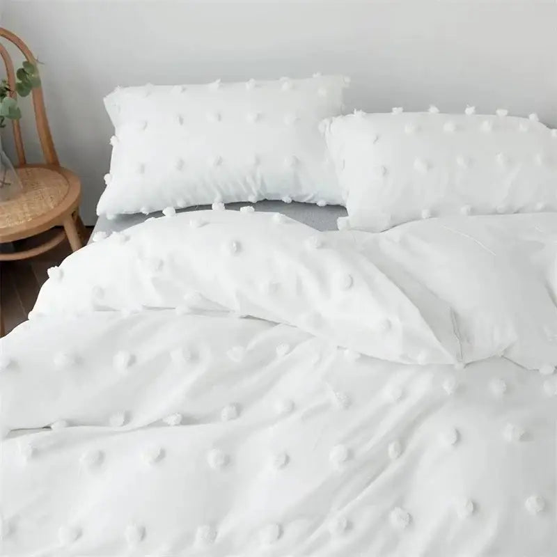 White Furball Duvet Set