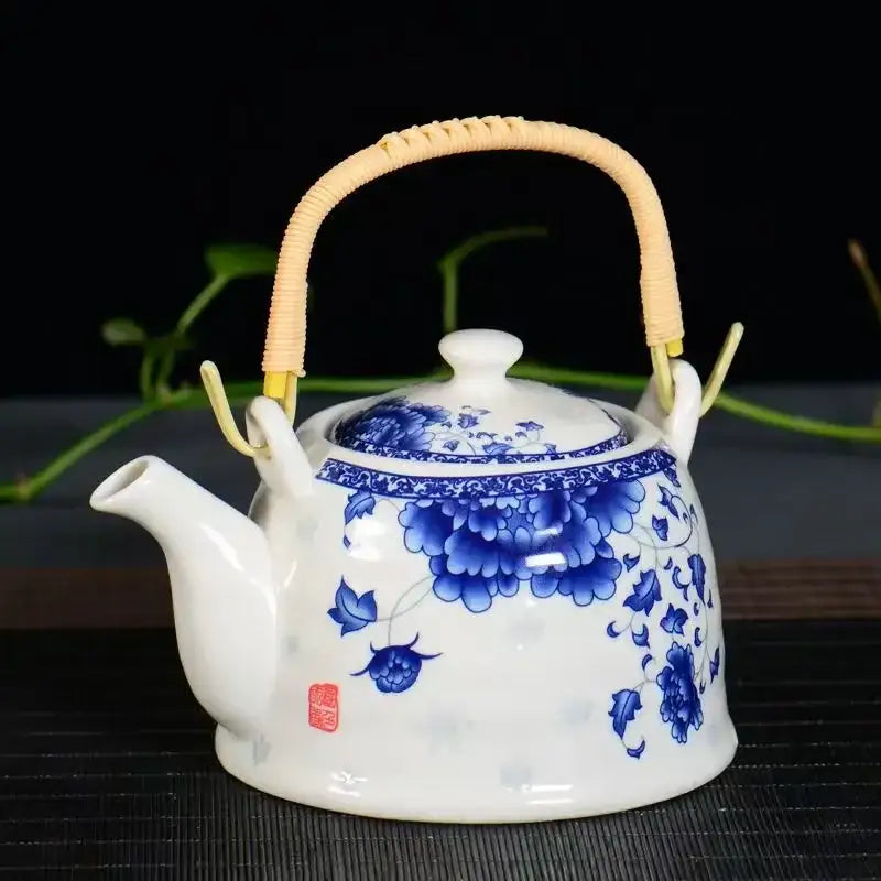 White Porcelain Tea Pot